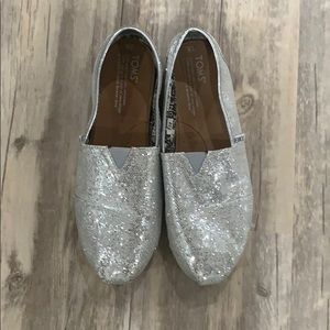 Tom’s Silver Iridescent Glitter Women's Classics